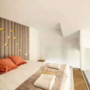 Apartment Vip Jacuzzi Luxury, Budapest